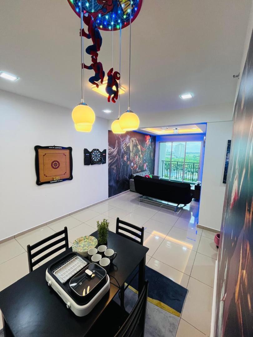 Marvel Universe Retreat - Infinity Pool, Ps5, Private-cinema With Pool-view Balcony - M4 *